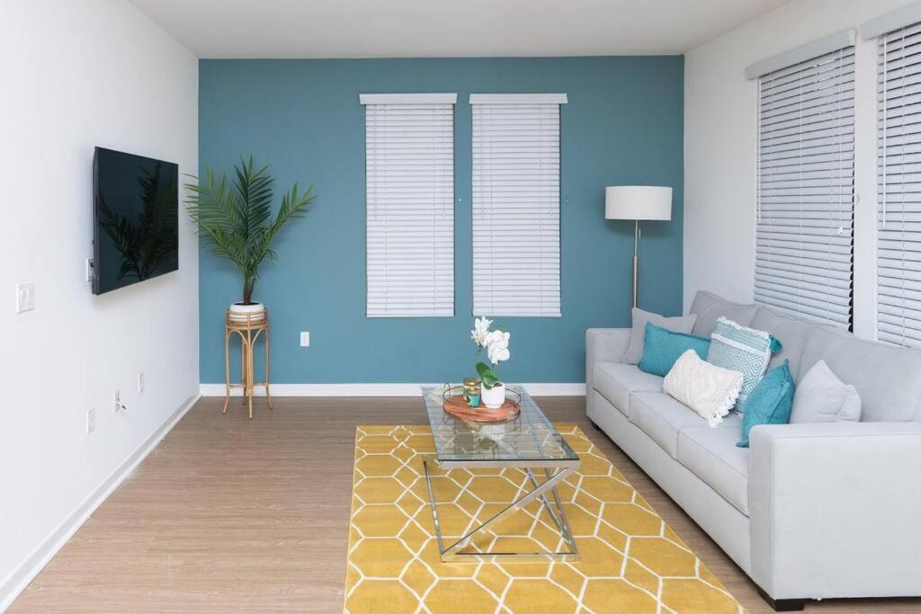 Amazing 2 Bedroom 7 Min From Disneyland W Free Parking 阿纳海姆 外观 照片